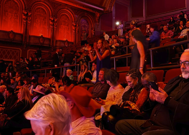 glow red holiday jam 2025